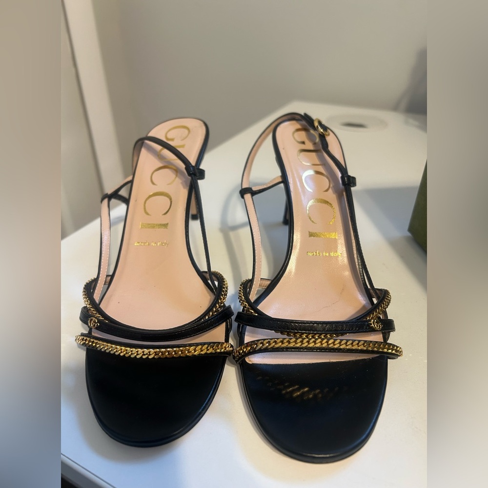 Gucci Black and Gold Chain Heels - Picture 4 of 10
